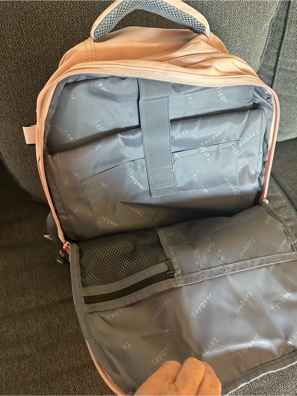 Pink Women's Backpack - Sleek Everyday Carry